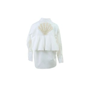 Camisa Com Bordado Manual Off Shell
