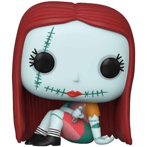 Funko Pop! Disney: O Pesadelo Antes do Natal - Sally Costurando Figura de Vinil