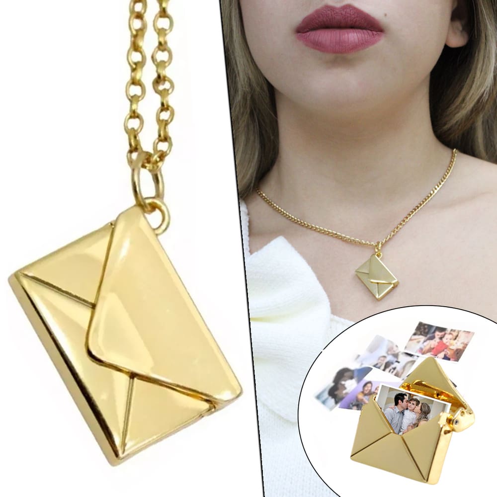 Colar Relicário Carta Dourada Semijoia Moda Feminina Corrente Groumet