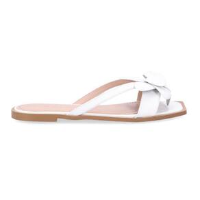 Chinelo Tabita 11774367