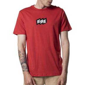 Camiseta DC Shoes Flag SM24 Masculina Vermelho Escuro
