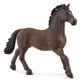 Estatueta de cavalo de brinquedo Schleich Horses 2022 Oldenburg Stallion, presentes de cavalo para meninas e meninos e colecionadores de cavalos de br
