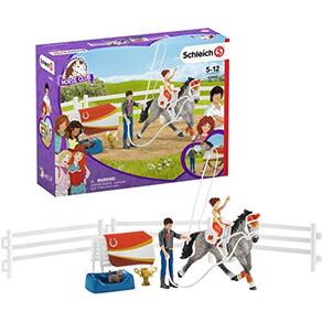 Schleich Horse Club, Playset de 18 Peças, Brinquedos de Cavalo para Meninas e Meninos de 5 a 12 anos Mia`s Vaulting Set