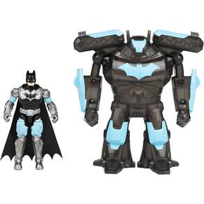 DC Comics Batman 4 polegadas Batman Action Figure with Transforming Tech Armor, Kids Toys for Boys Ages 3 and Up