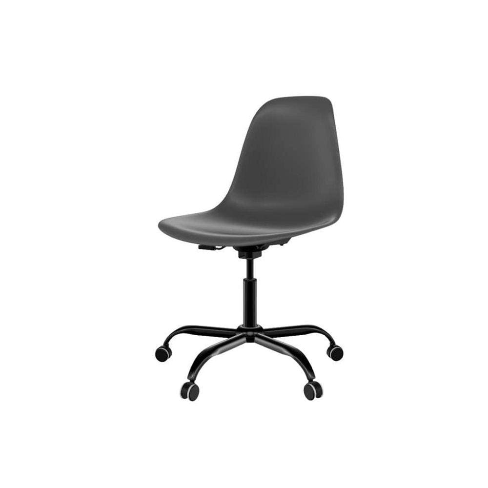 cadeira eames e konkret e preta
