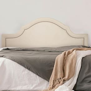Cabeceira Casal Estofada para Cama Box Provençal Luxo com Tachas 140x60cm Off White/Prata