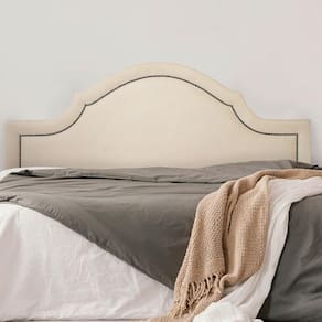 Cabeceira Casal Estofada para Cama Box Provençal Luxo com Tachas 140x60cm Off White/Fumê