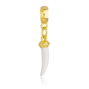 Pingente Berloque Dente de Sabre Pandora Banhado a Ouro 18k