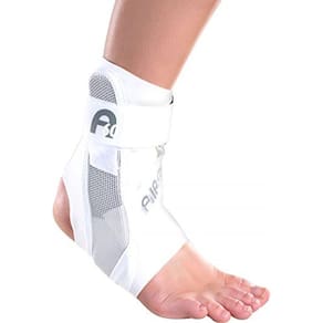 Aircast A60 Tornozelo Brace, Pé Direito, Branco, Pequeno (Tamanho do Sapato: Masculino 4-7 / Feminino 5-8.5)