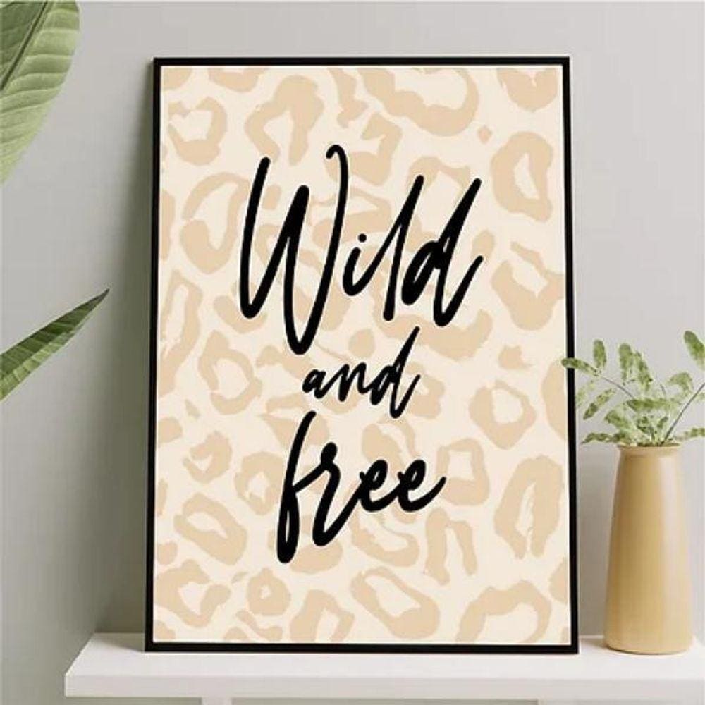 Quadro Wild And Free - Oncinha 33X24Cm - Com Vidro