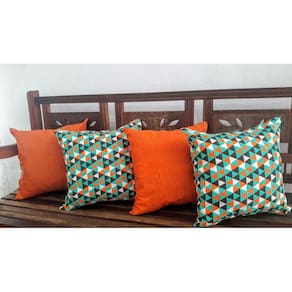 Kit 4 Capas de Almofadas 45x45cm Gorgurinho Triângulos/Oxford Laranja