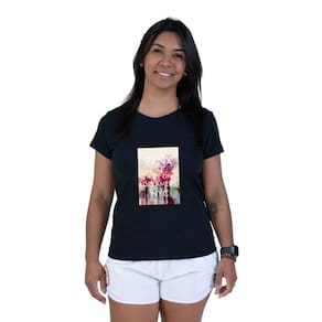 Camiseta Feminina Estampa Cidade Dos Sonhos NYC Manga Curta Algodao Com Abridor De Garrafa