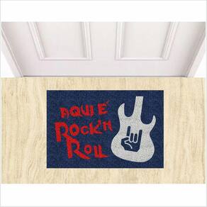 Tapete Para Porta Aqui É Rock Roll, Para Sala, Quarto, Banheiro.
