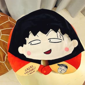 Cartoon Chibi Maruko Bonito Almofada em forma de U com chapéu Casal Ai