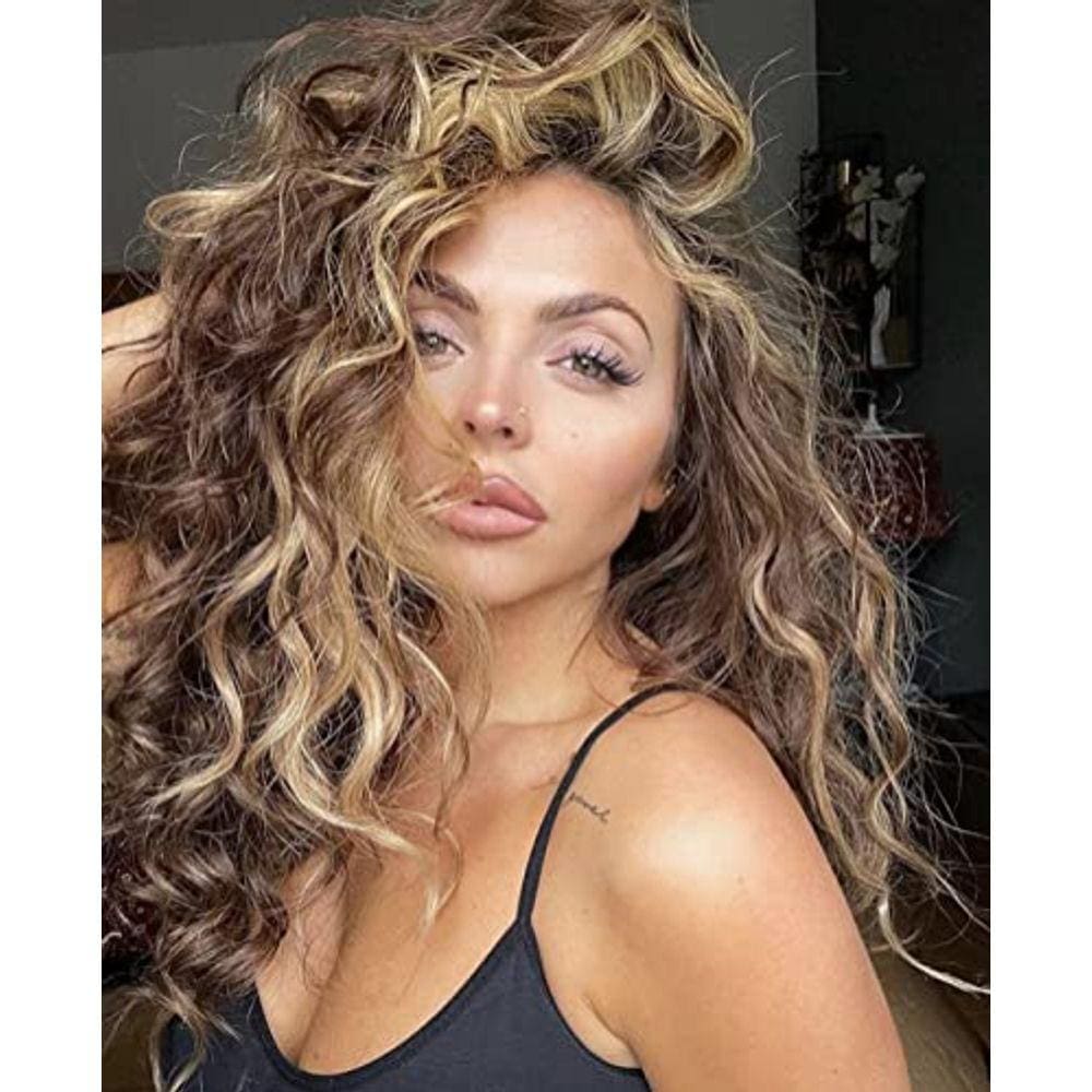Peruca longa e encaracolada, mechas marrons e loiras, resistente ao calor