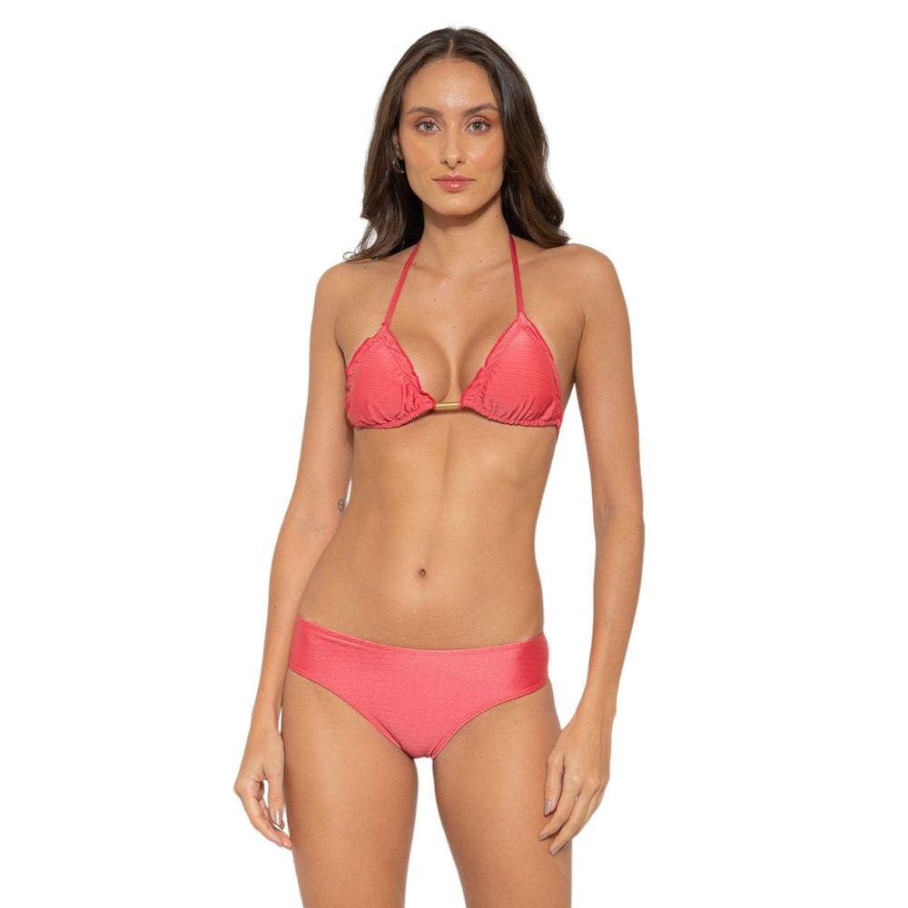 Biquíni com relevo, Calcinha empina bumbum