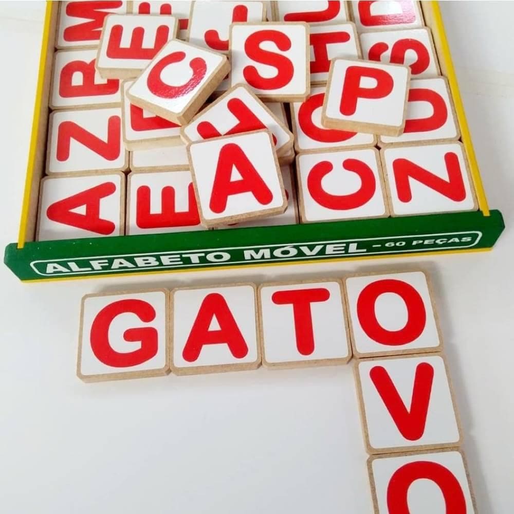 Alfabeto Móvel 60 Peças Mdf 4x4cm Brincadeiras