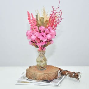 Arranjo de flores desidratadas petit bounganville rosa + vaso de vidro