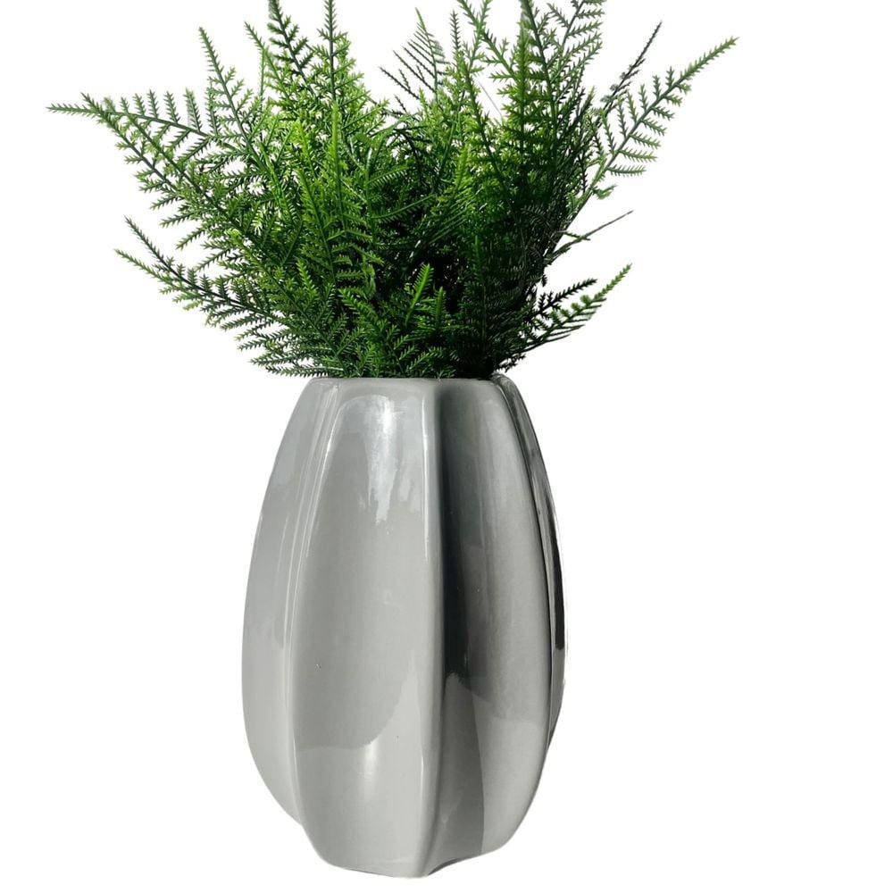 Vaso centro de mesa cinza moderno com planta samambaia decor