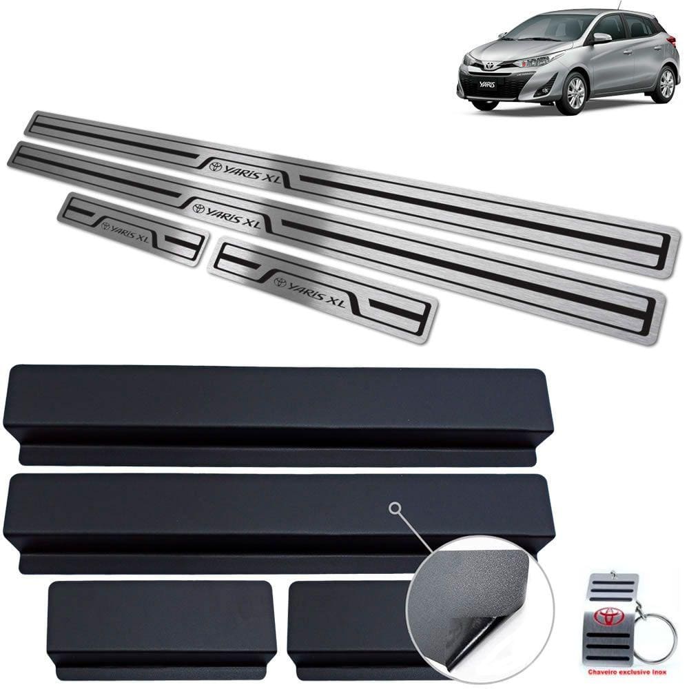 Soleira Inox Baixo Relevo Preto Toyota Yaris XL 2019-2022