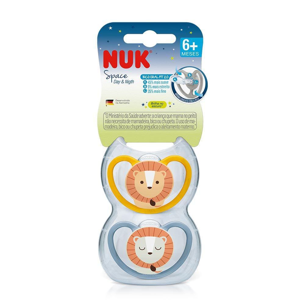 Chupeta Nuk Space Day & Night 6+ Meses Boy Brilha No Escuro com 2 Unidades