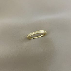Anél Meia Aliança Trabalhada com Zircônia