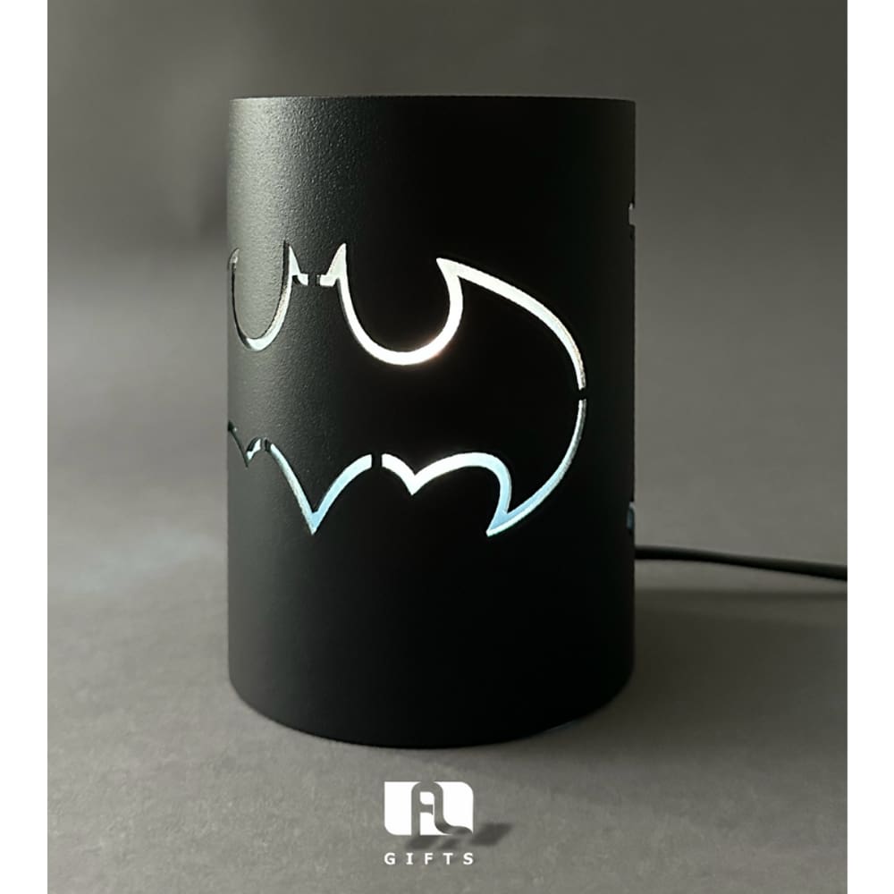 Luminária de Aço 10x14 Preto Lixa 127/220 Batman