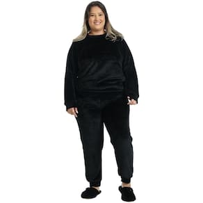 Pijama Plus Size em Pelúcia Lisa