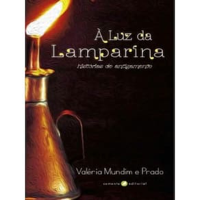 À Luz Da Lamparina