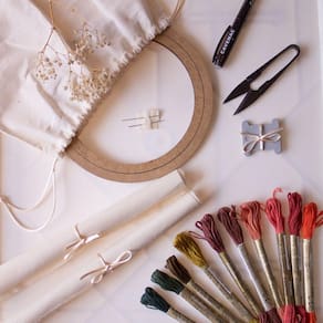 Kit iniciante - cores de outono - 10 meadas - bordado livre - materiais para bordar com vídeo tutorial