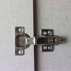 Kit Dobradiças 35mm com Amortecimento Baixa com 4 Unidades para Cozinha Aurora Espresso Móveis Metálico
