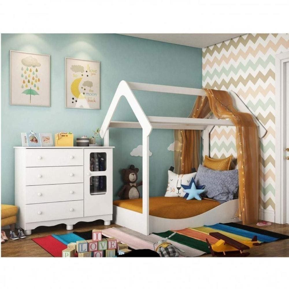Quarto de Bebê com Cama Casinha e Cômoda Branco