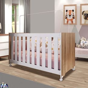 Mini Berço com Rodízios 64cm x 133cm Nogal e Branco