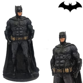 Boneco Batman Liga Da Justiça Figura De Ação 18Cm Resina