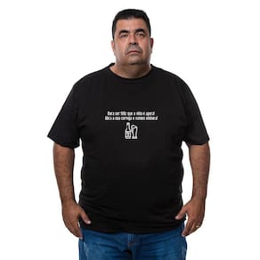 Camiseta Masculina Plus Size Algodao Frase Engraçada Com Abridor De Garrafa Integrado