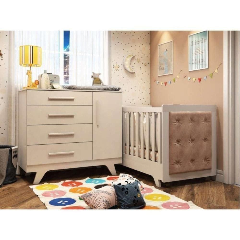 Conjunto para Quarto de Bebê com Cômoda 1 Porta 4 Gavetas e Berço com Capitone Retrô Móveis Peroba Branco Brilho/Pena Areia