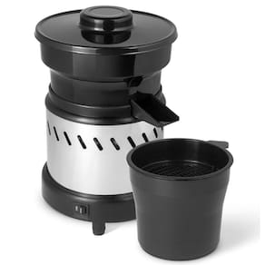 Espremedor de Frutas 127v/220v com Copo e Bica Plástica Master Tron Ventiladores Preto/Inox