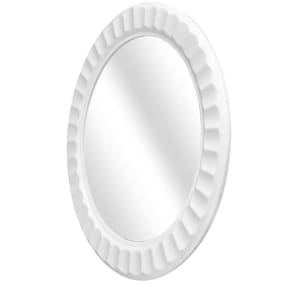 Espelho Oval Com Moldura Branca Plástico 26X19Cm