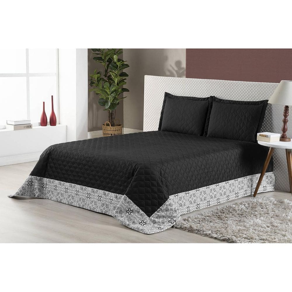 Kit Colcha Vitória Casal Queen Preto Babado Estampado 3 Pçs