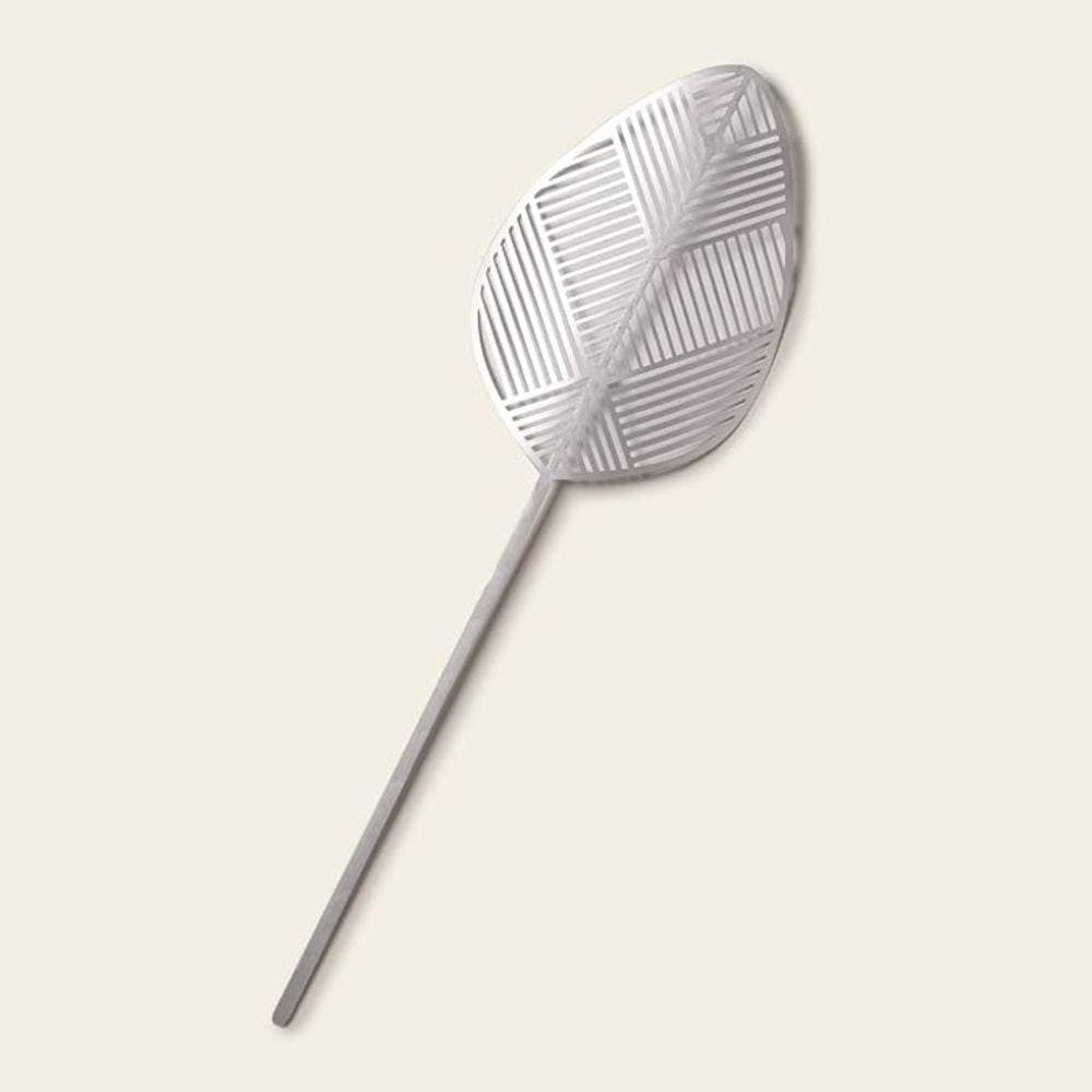 Escultura Folha Em Metal 50x14,5x 2cm Prata Mart