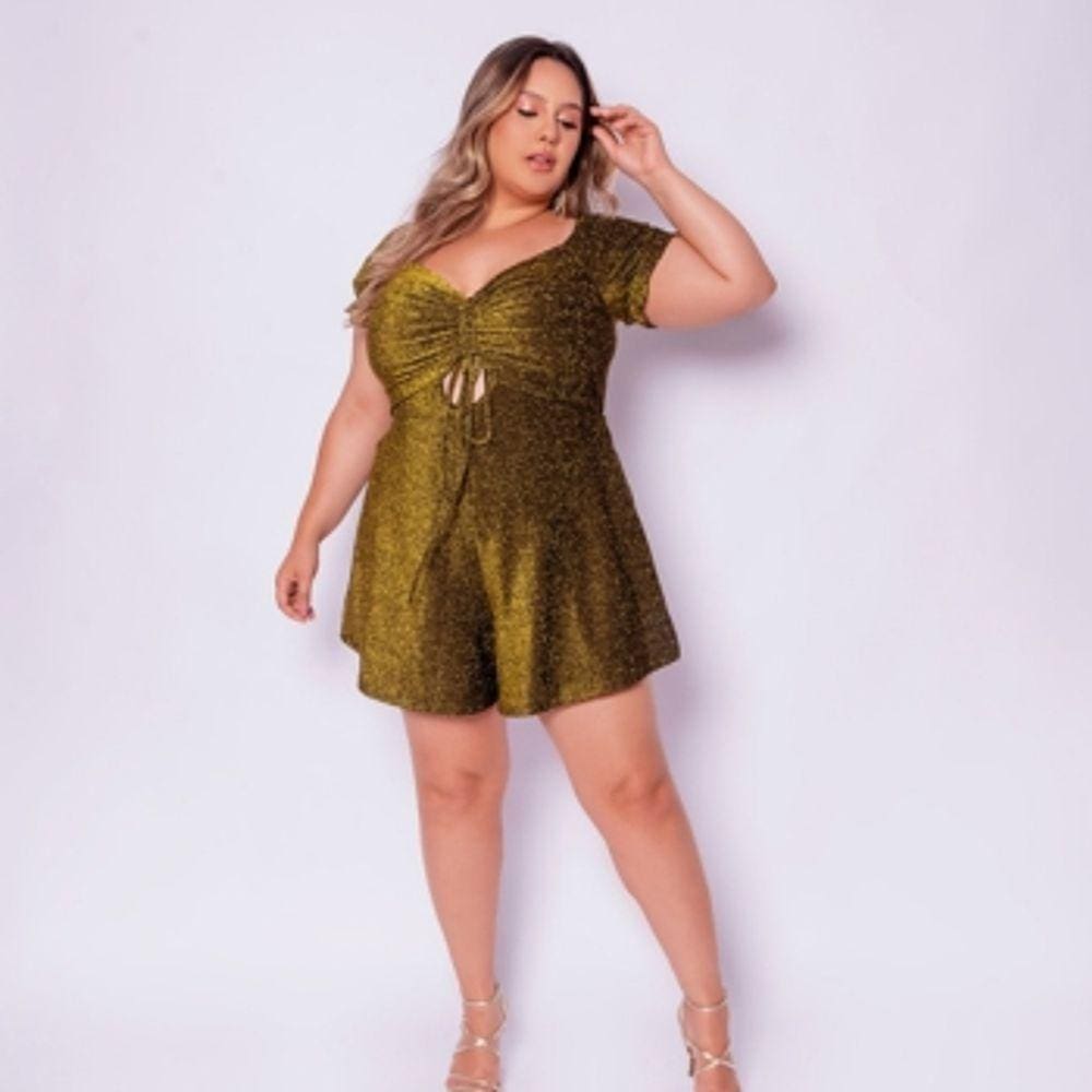 Macaquinho Feminino Plus Size Lurex