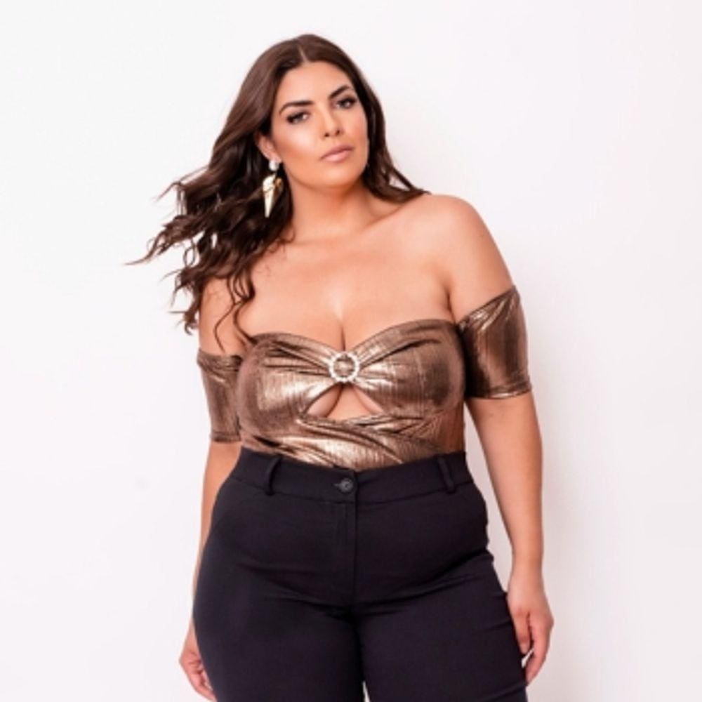 Blusa Body Plus Size Ombro a Ombro