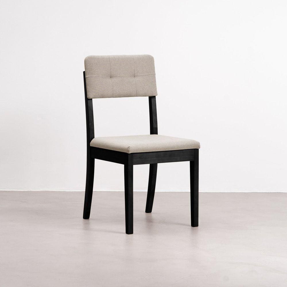 Cadeira Estofada Tiê CabeCasa MadeiraMadeira Preto/Bege Claro