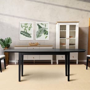 Mesa Oval 8 Lugares 2,0m Tampo Vidro e MDF Tiê CabeCasa MadeiraMadeira Preto