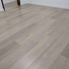 Piso Vinílico em Régua Cities Scandian 2mmx18,7cmx122,7cm m² - caixa com 4,13m2 - Berlim