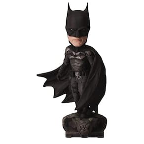 Royal Bobbles The Batman DC Comics Bobblehead, Robert Pattinson, Premium Polyresin Lifelike Figure, Unique Serial Number, Requisitado Detalhes