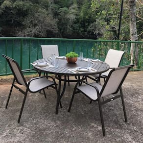 Conjunto Mesa Redonda 150cm com Giratória Central Porto Rico e 4 Poltronas com Tela Cannes Portinaty Café