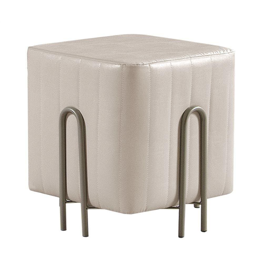 Puff Realeza Decorativo Com Couro Pérola E Pés Champanhe