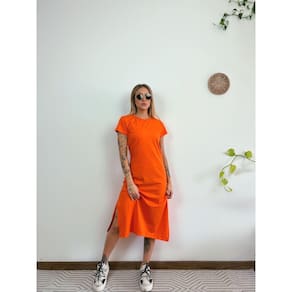 Vestido Midi Camiseta Com Fenda Aveloz Laranja