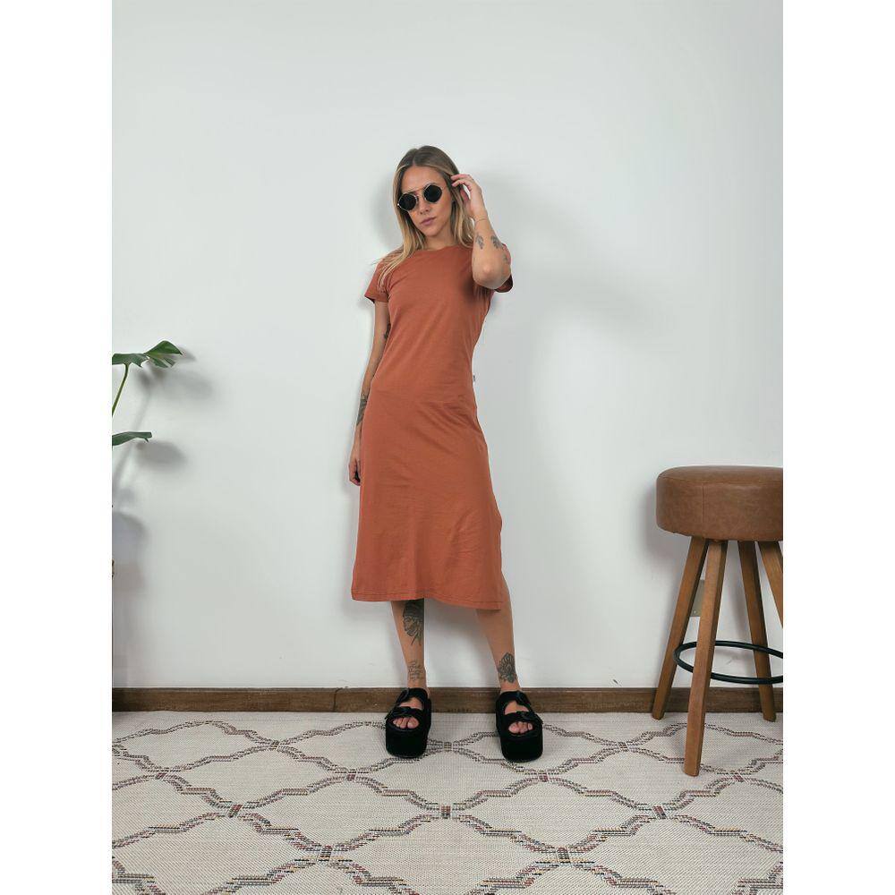 Vestido Midi Camiseta Com Fenda Aveloz Terracota